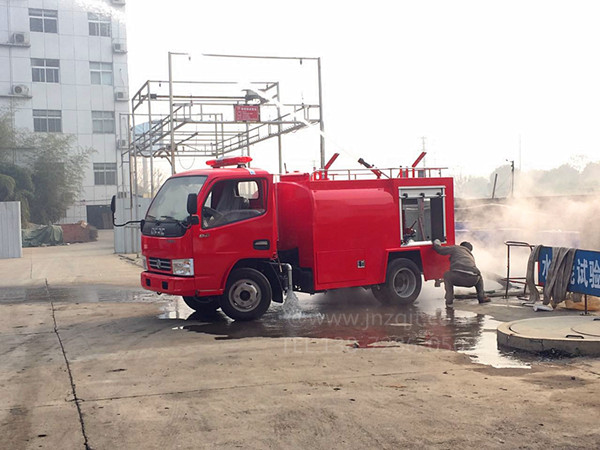 消防車(chē)廠家 微信圖片_20171229092407.jpg